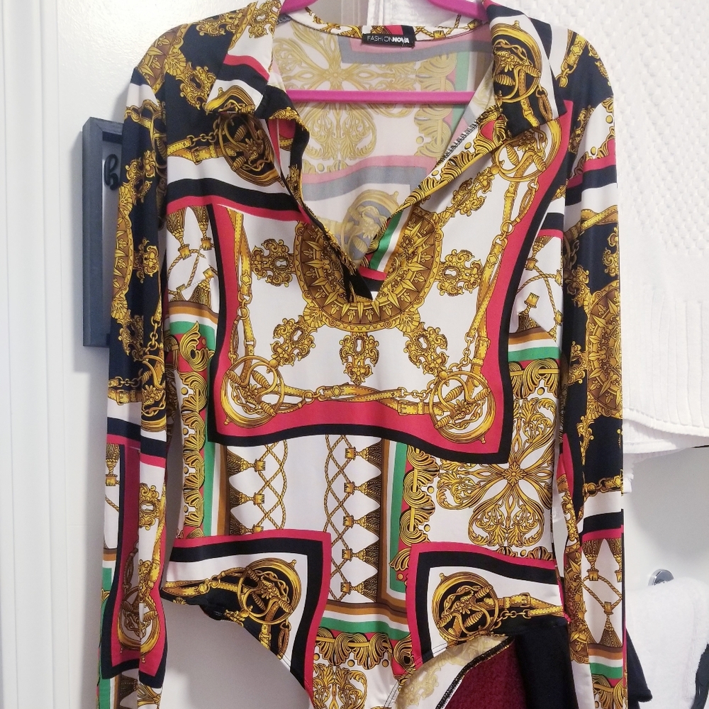 **SOLD** Bodysuit size 1XL